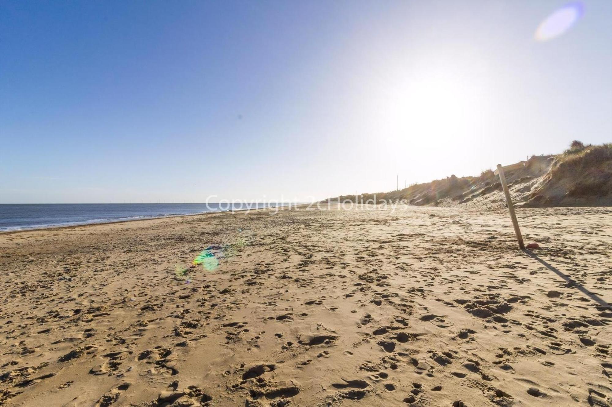 Great 3 Bedroom Chalet To Hire With In Hemsby, Great Seaside Break! Ref 18194B Exterior foto